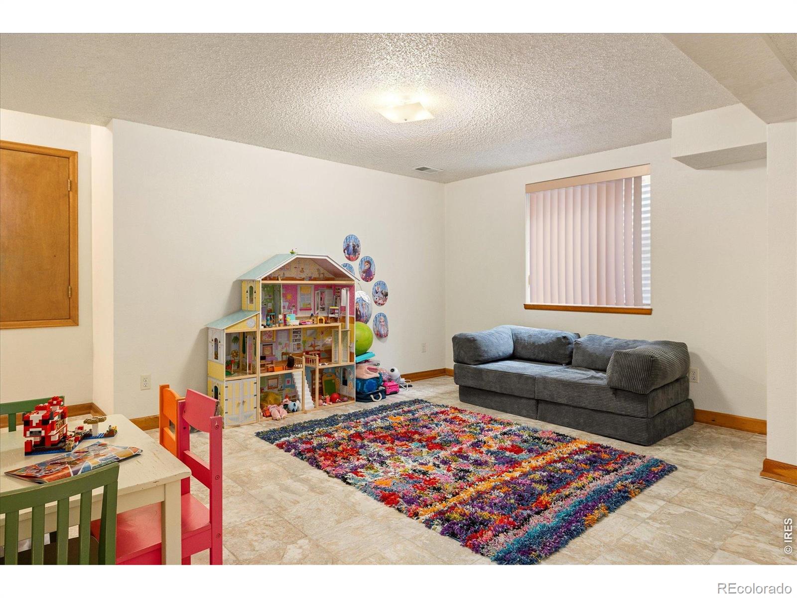 MLS Image #19 for 185  mesa court,louisville, Colorado