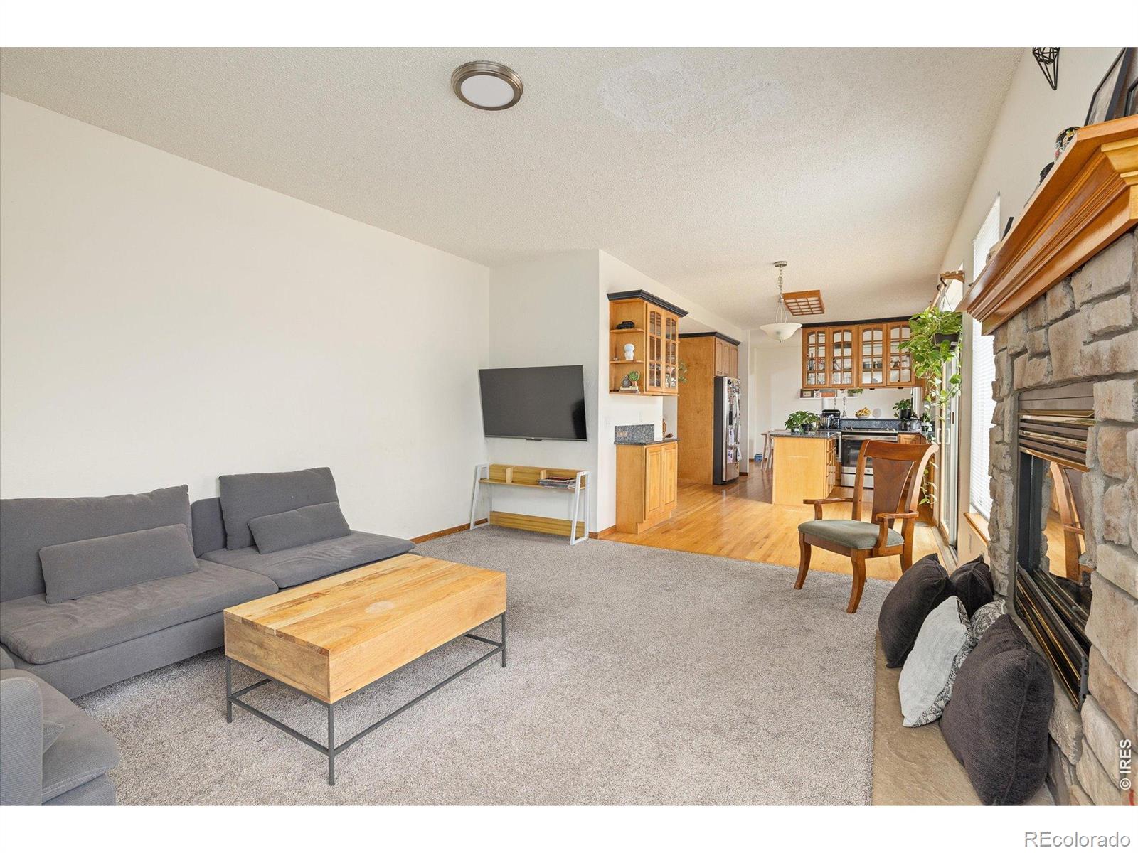 MLS Image #7 for 185  mesa court,louisville, Colorado