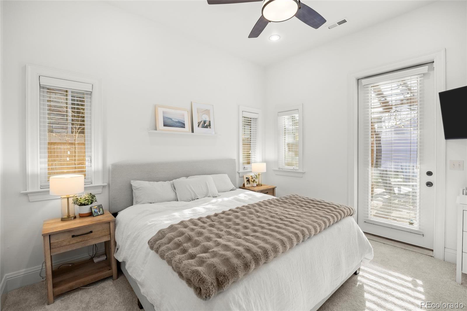 MLS Image #17 for 957 s clarkson street,denver, Colorado