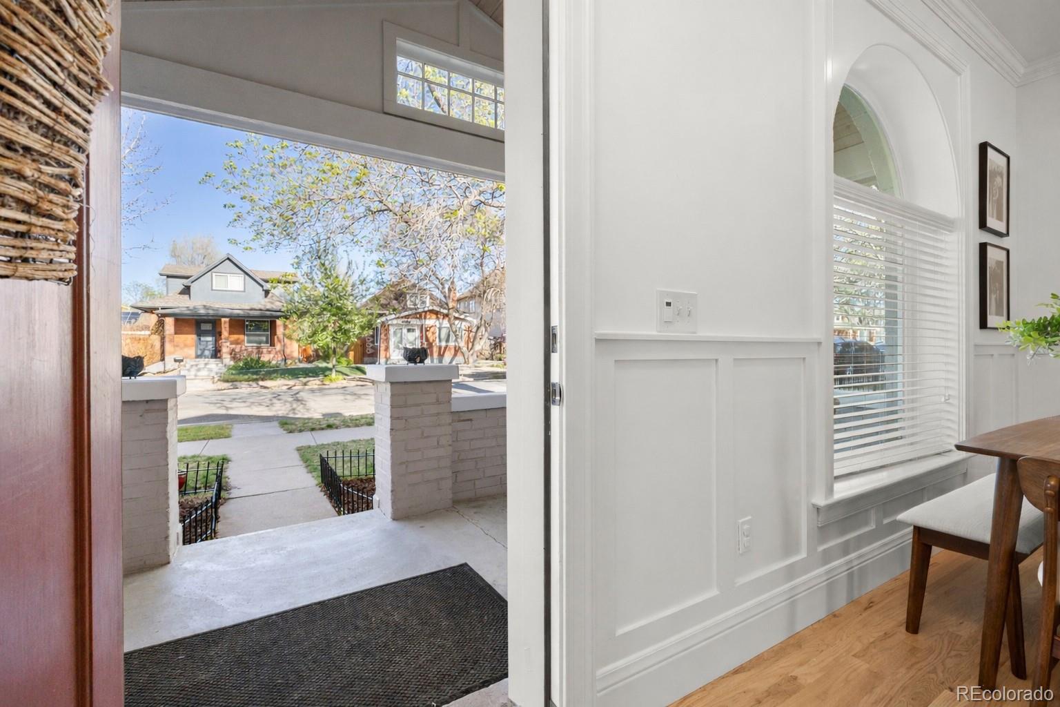 MLS Image #2 for 957 s clarkson street,denver, Colorado