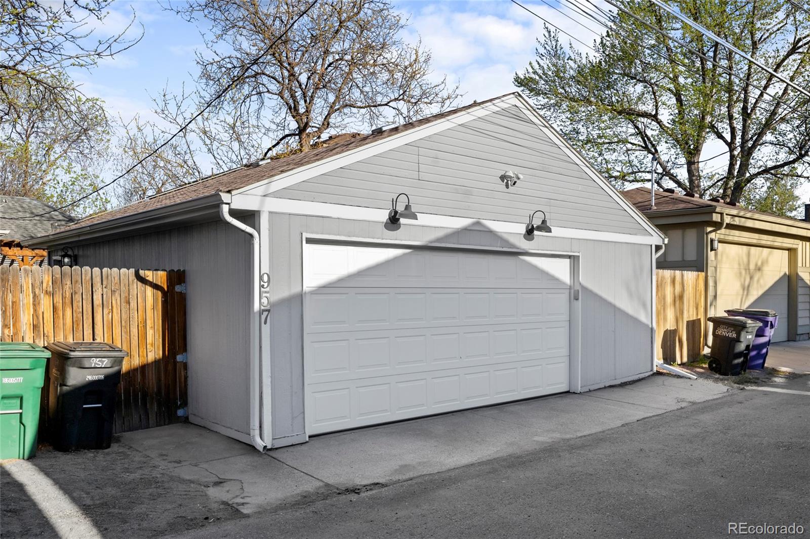 MLS Image #34 for 957 s clarkson street,denver, Colorado