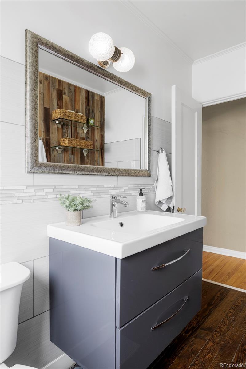 MLS Image #16 for 2225 s marion street,denver, Colorado