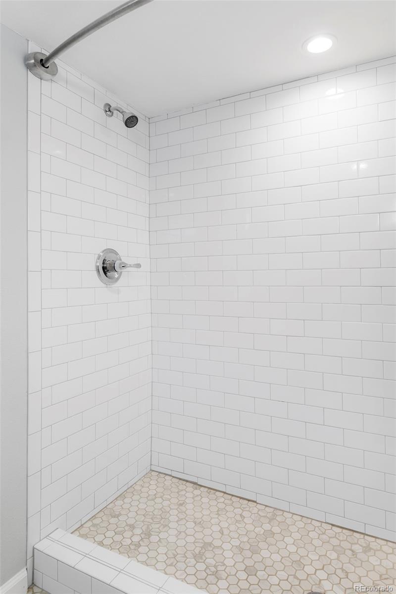 MLS Image #26 for 2225 s marion street,denver, Colorado