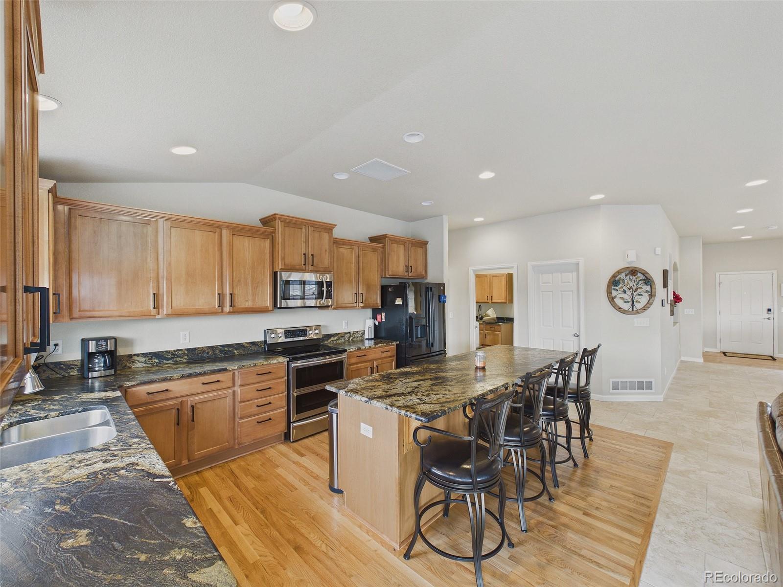MLS Image #19 for 2805 s jebel way,aurora, Colorado
