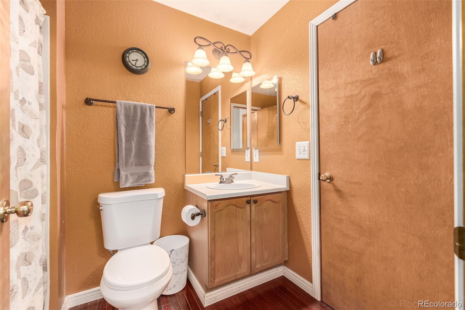 MLS Image #16 for 2083 e 97th place,thornton, Colorado