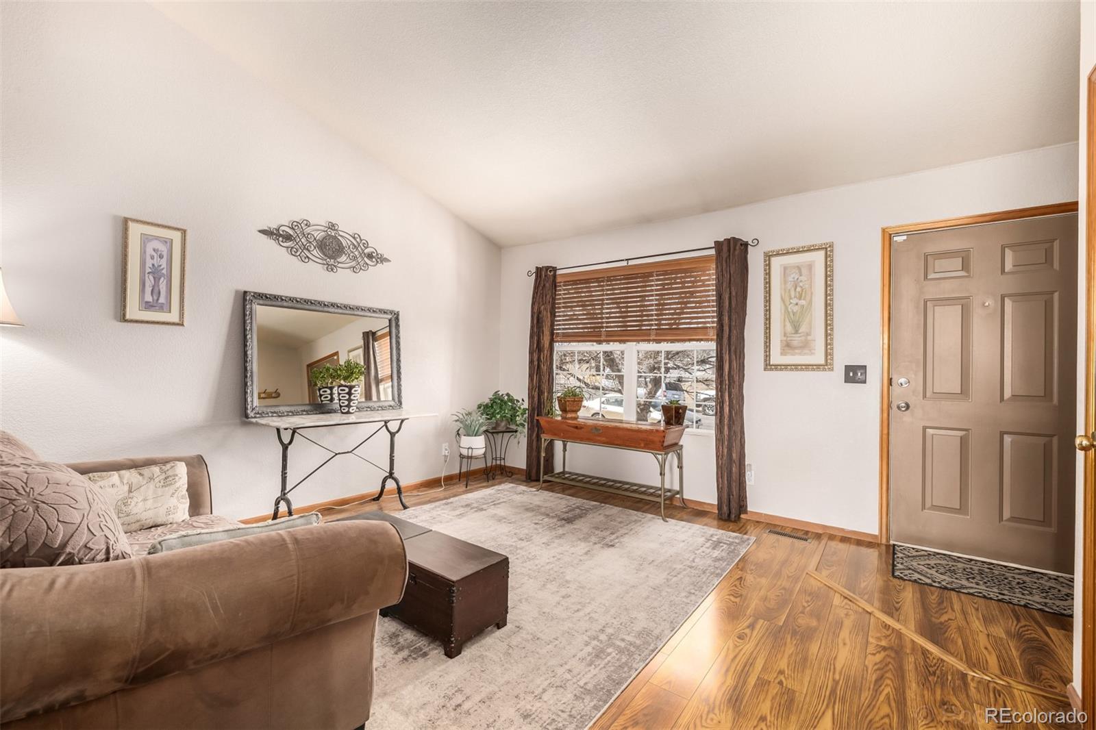 MLS Image #5 for 2083 e 97th place,thornton, Colorado