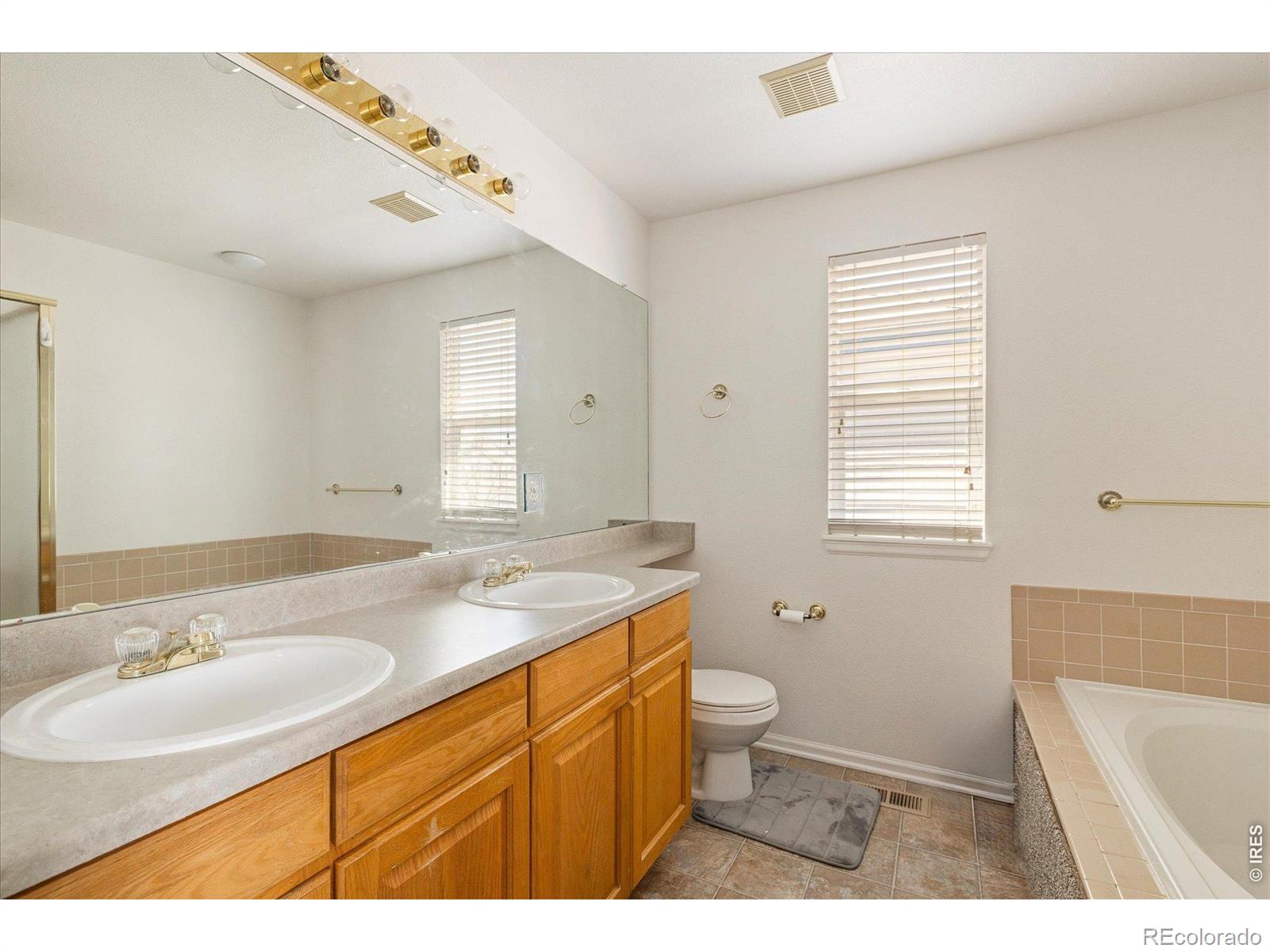 MLS Image #14 for 816  maroon peak circle,superior, Colorado