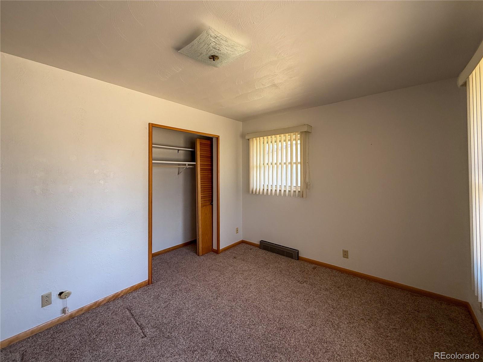 MLS Image #8 for 862 n 14th street,burlington, Colorado