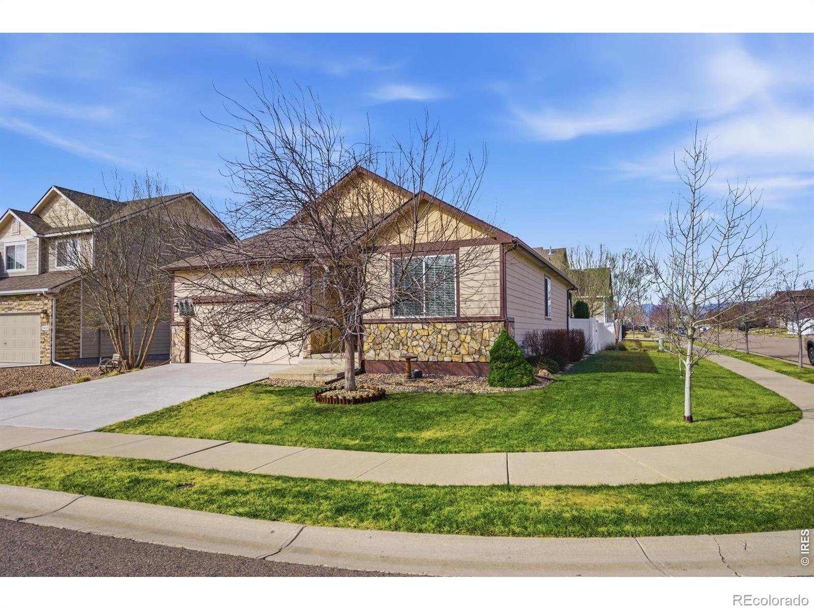 MLS Image #3 for 3465  petrel drive,berthoud, Colorado
