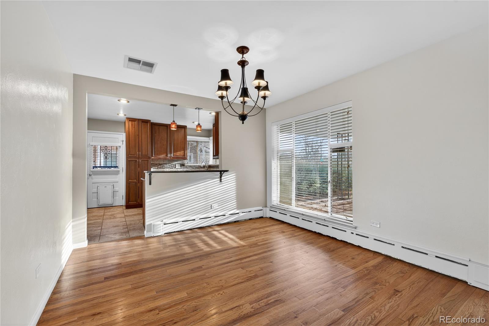 MLS Image #6 for 2105 s adams street,denver, Colorado
