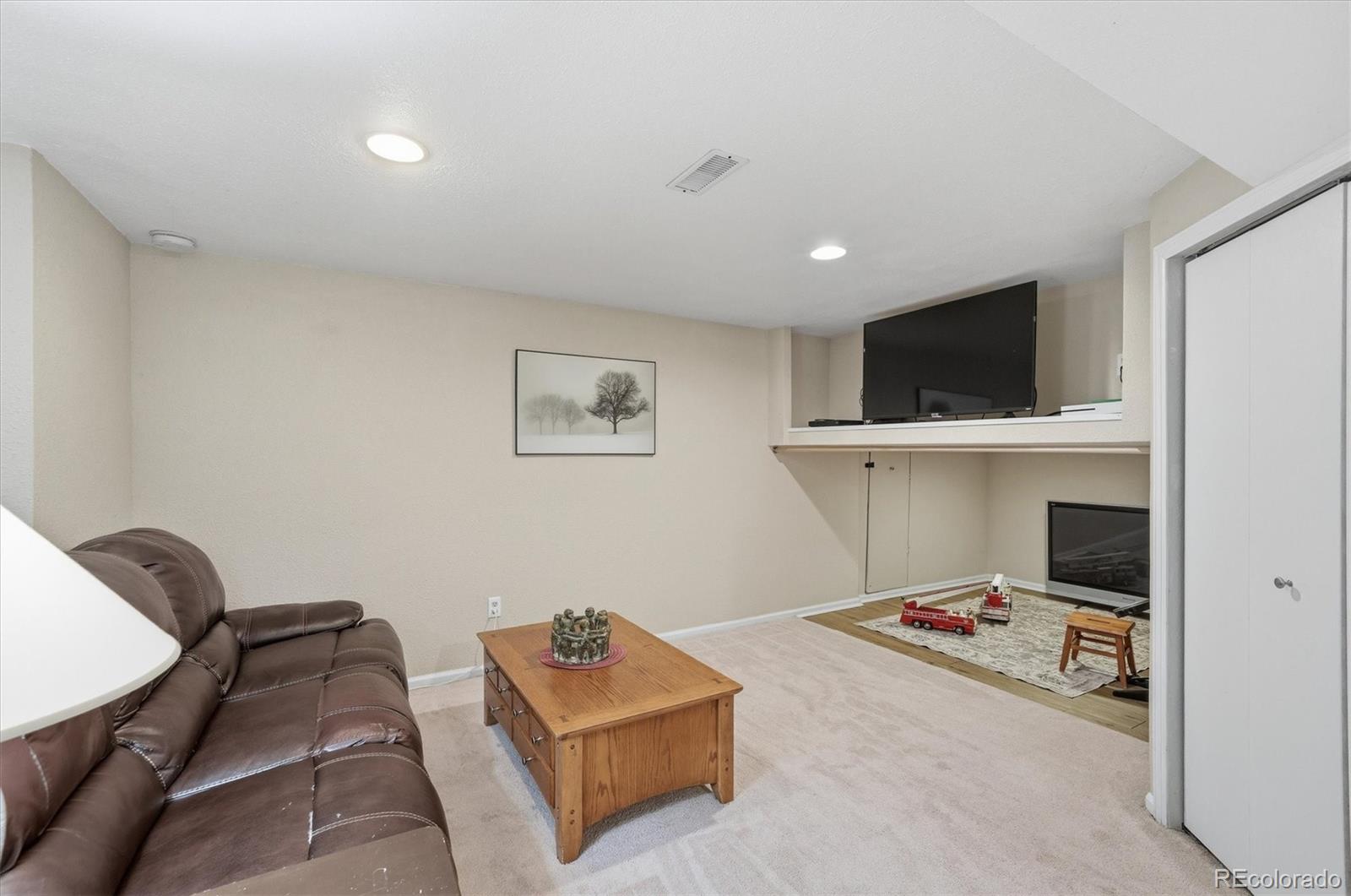 MLS Image #29 for 3866 e long avenue,centennial, Colorado