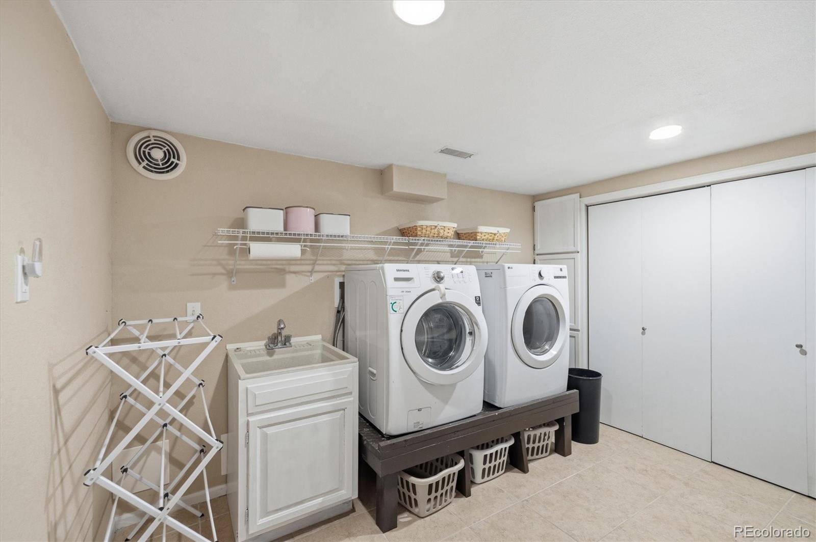 MLS Image #36 for 3866 e long avenue,centennial, Colorado