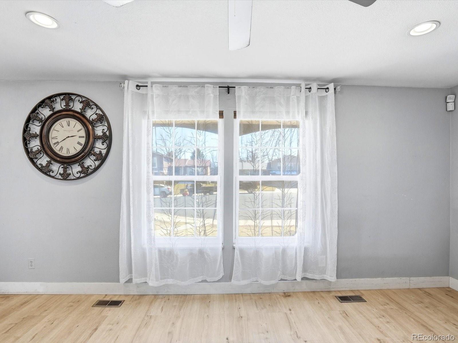 MLS Image #7 for 4501 e 121st place,thornton, Colorado