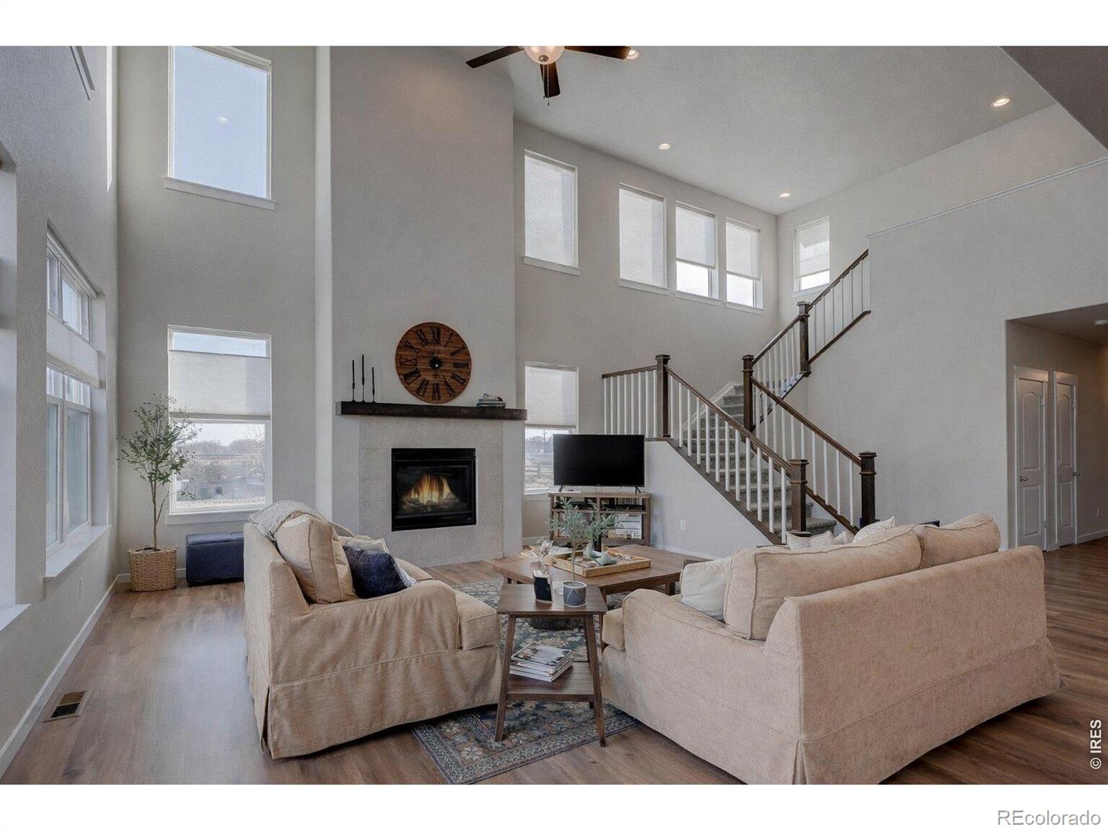 MLS Image #11 for 252  mount rainier street,berthoud, Colorado