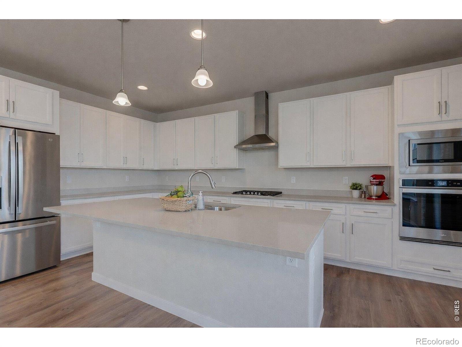MLS Image #8 for 252  mount rainier street,berthoud, Colorado