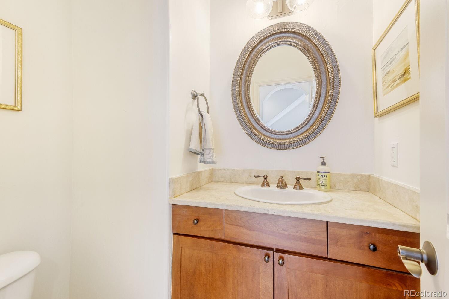 MLS Image #16 for 2022 s washington street,denver, Colorado