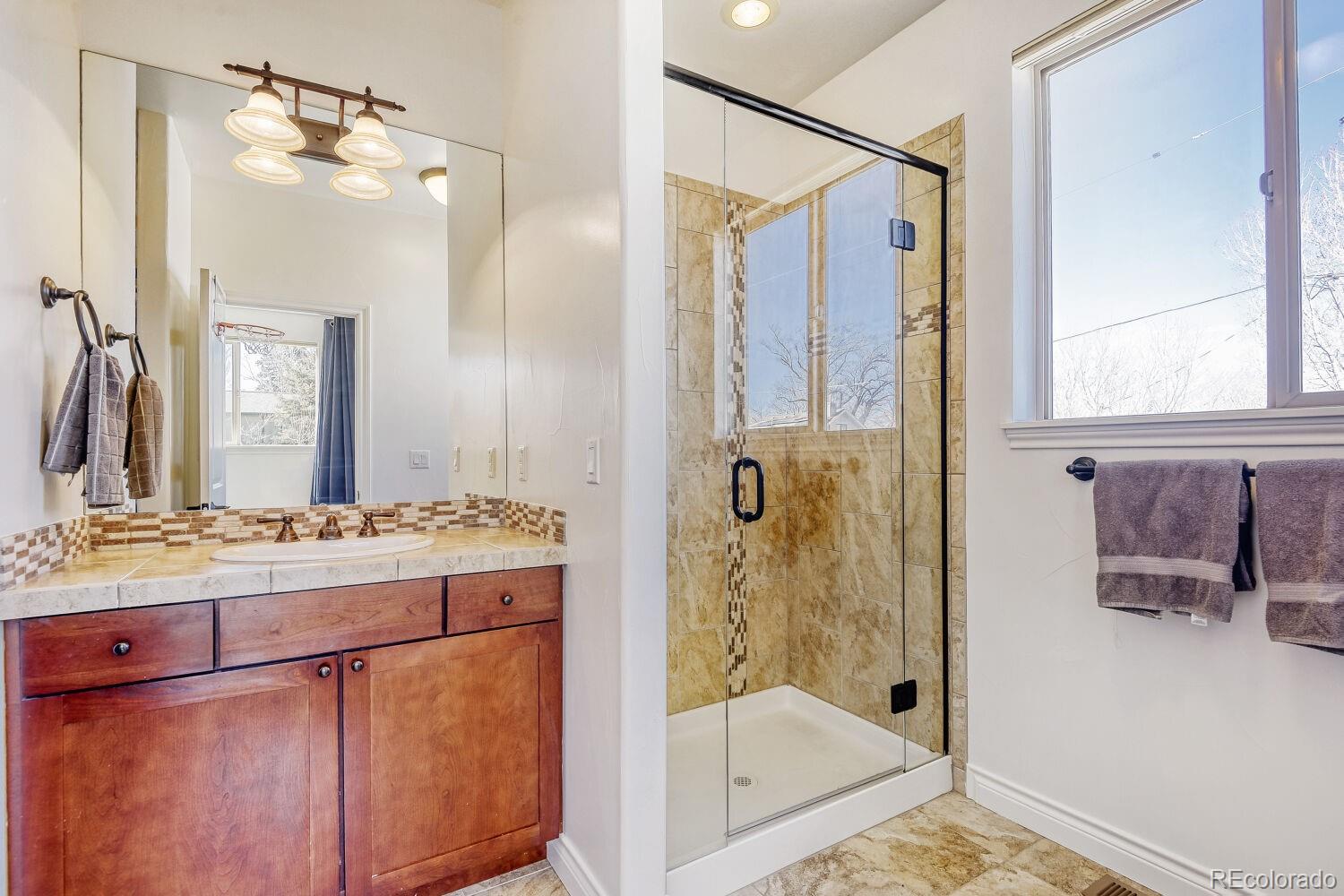 MLS Image #23 for 2022 s washington street,denver, Colorado