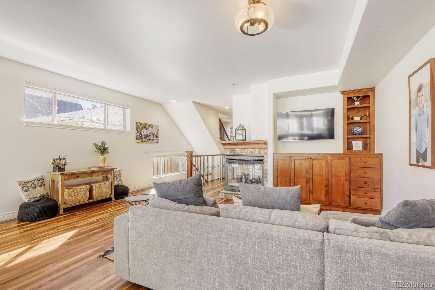 MLS Image #5 for 2022 s washington street,denver, Colorado