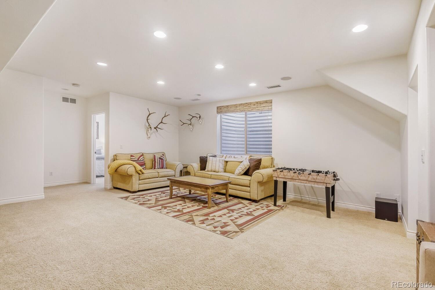 MLS Image #7 for 2022 s washington street,denver, Colorado