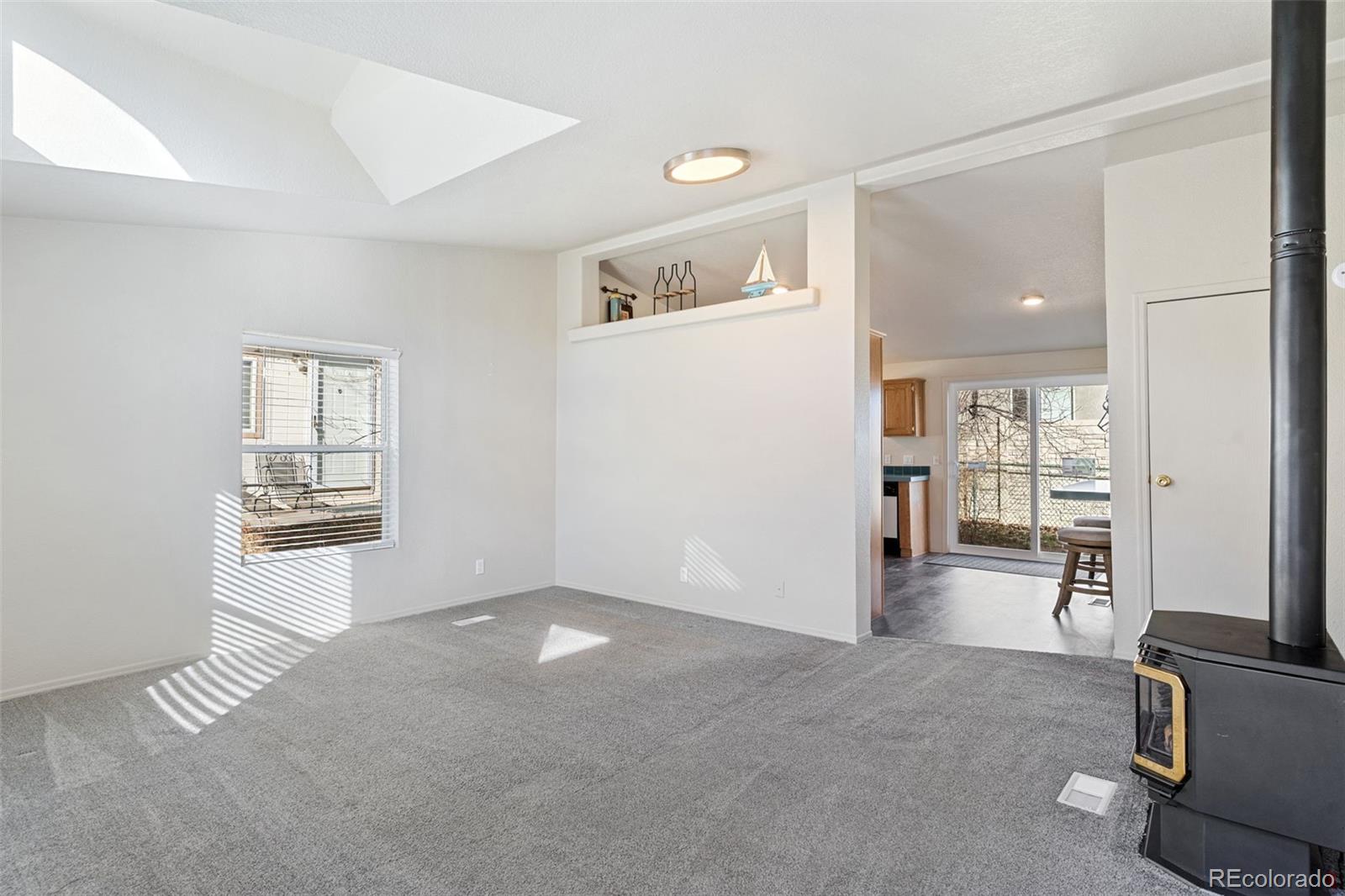 MLS Image #5 for 2510  wheaton drive,colorado springs, Colorado