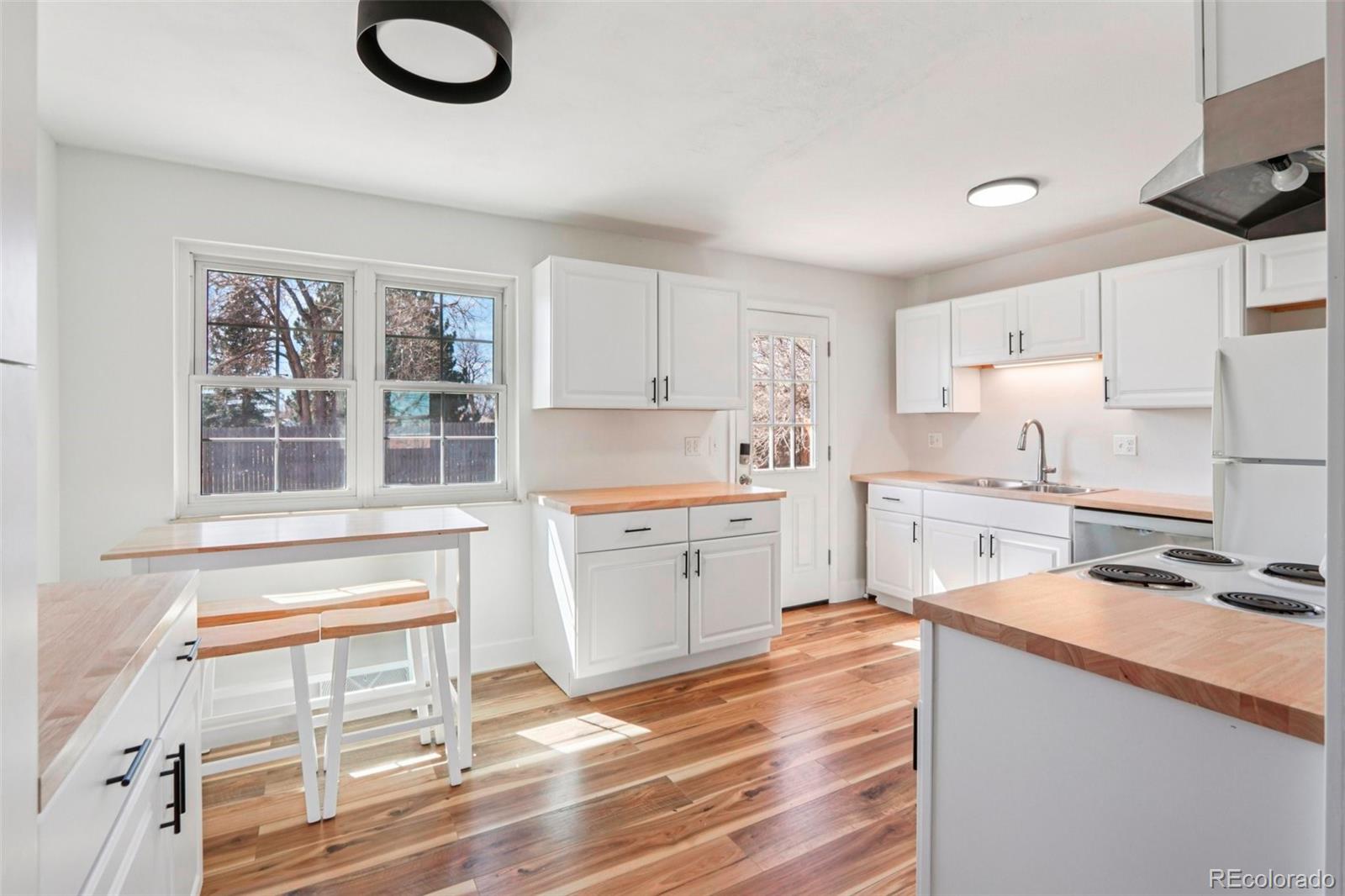 MLS Image #4 for 9005  dudley street,broomfield, Colorado