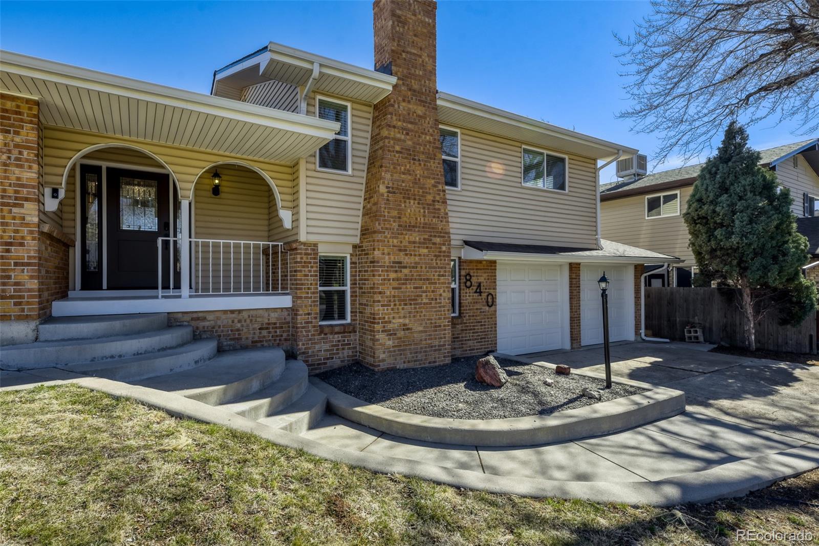 MLS Image #1 for 840 s kline way,lakewood, Colorado