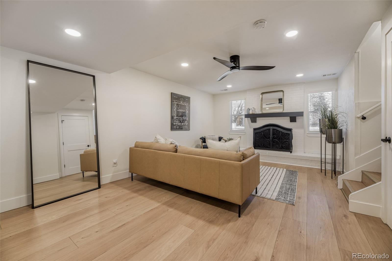 MLS Image #14 for 840 s kline way,lakewood, Colorado