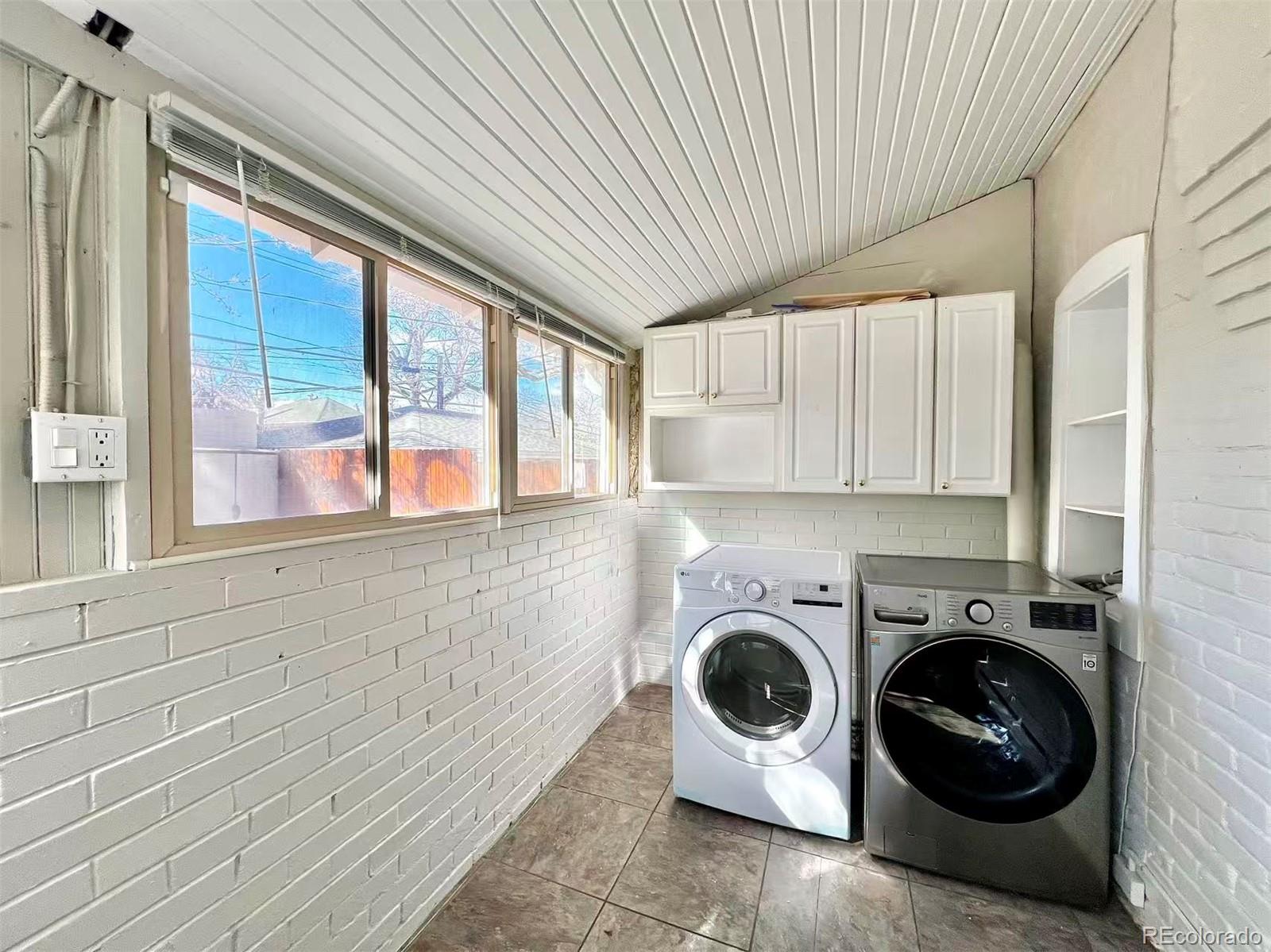 MLS Image #14 for 1217  gaylord street,denver, Colorado
