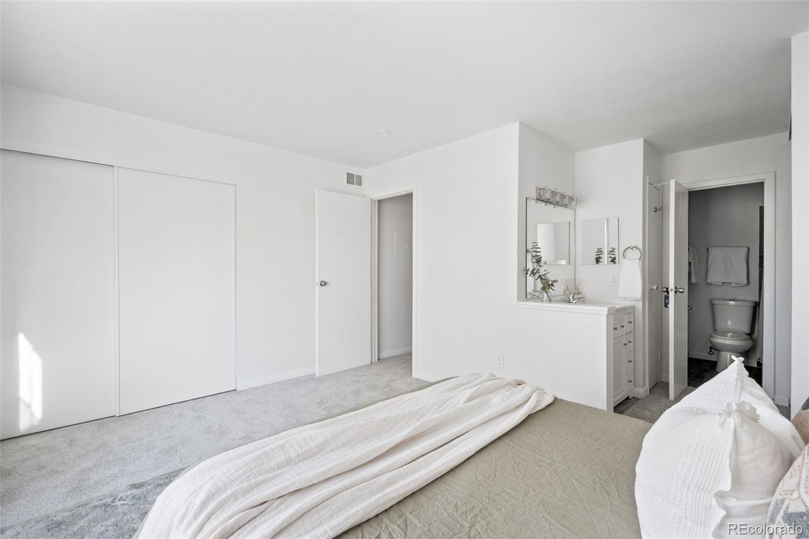 MLS Image #7 for 3550 s harlan street 275,denver, Colorado