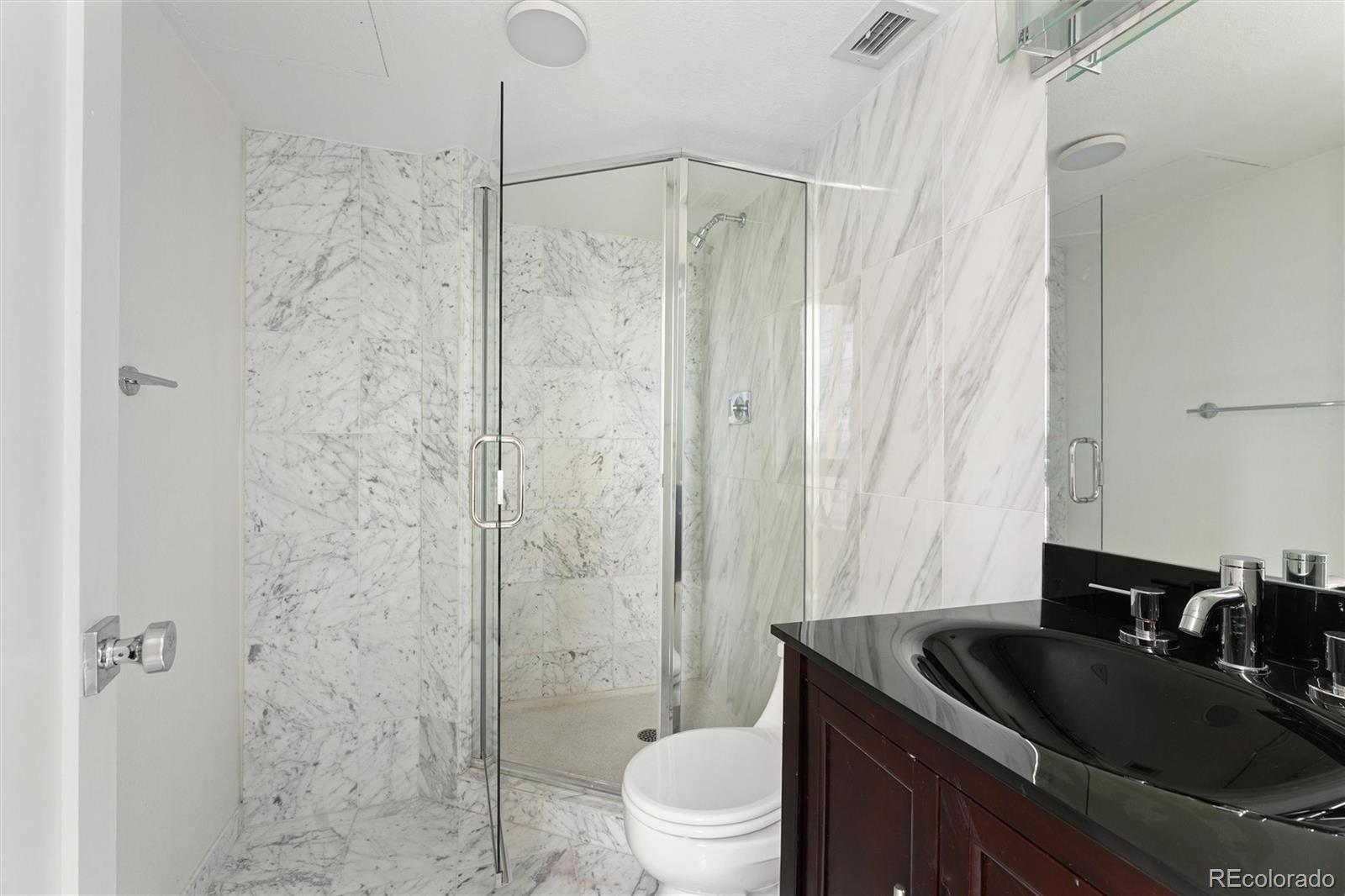 MLS Image #21 for 1020  15th street 17c,denver, Colorado