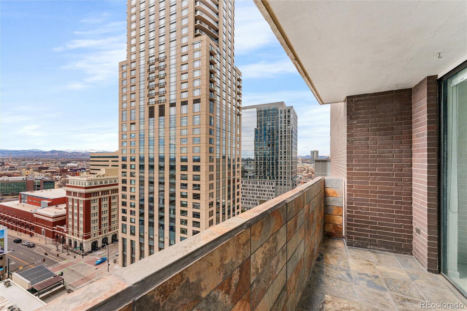 MLS Image #6 for 1020  15th street 17c,denver, Colorado