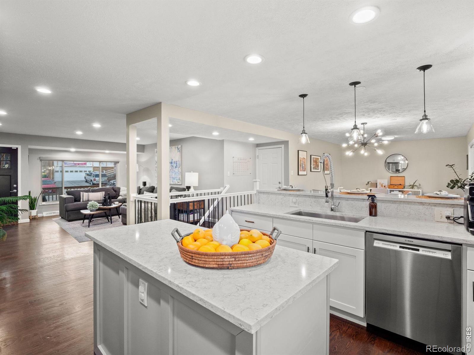 MLS Image #3 for 12557 w arizona place,lakewood, Colorado