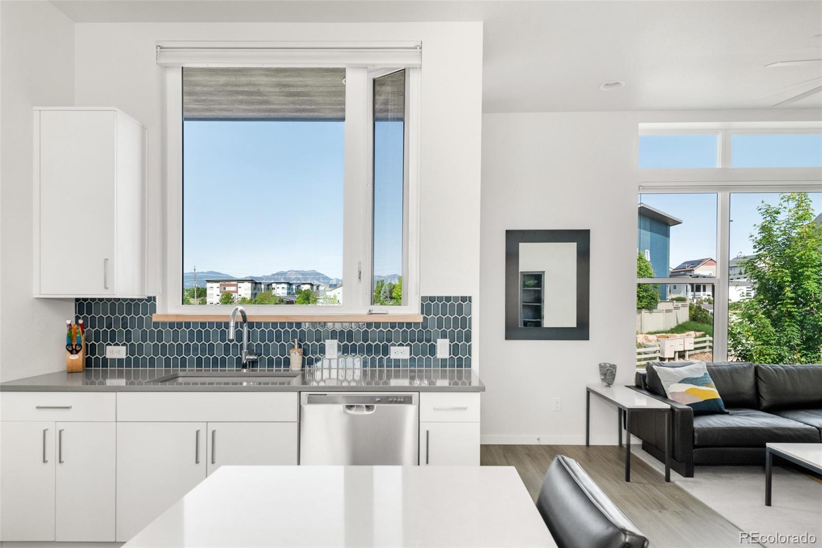 MLS Image #15 for 928  cimarron drive,lafayette, Colorado