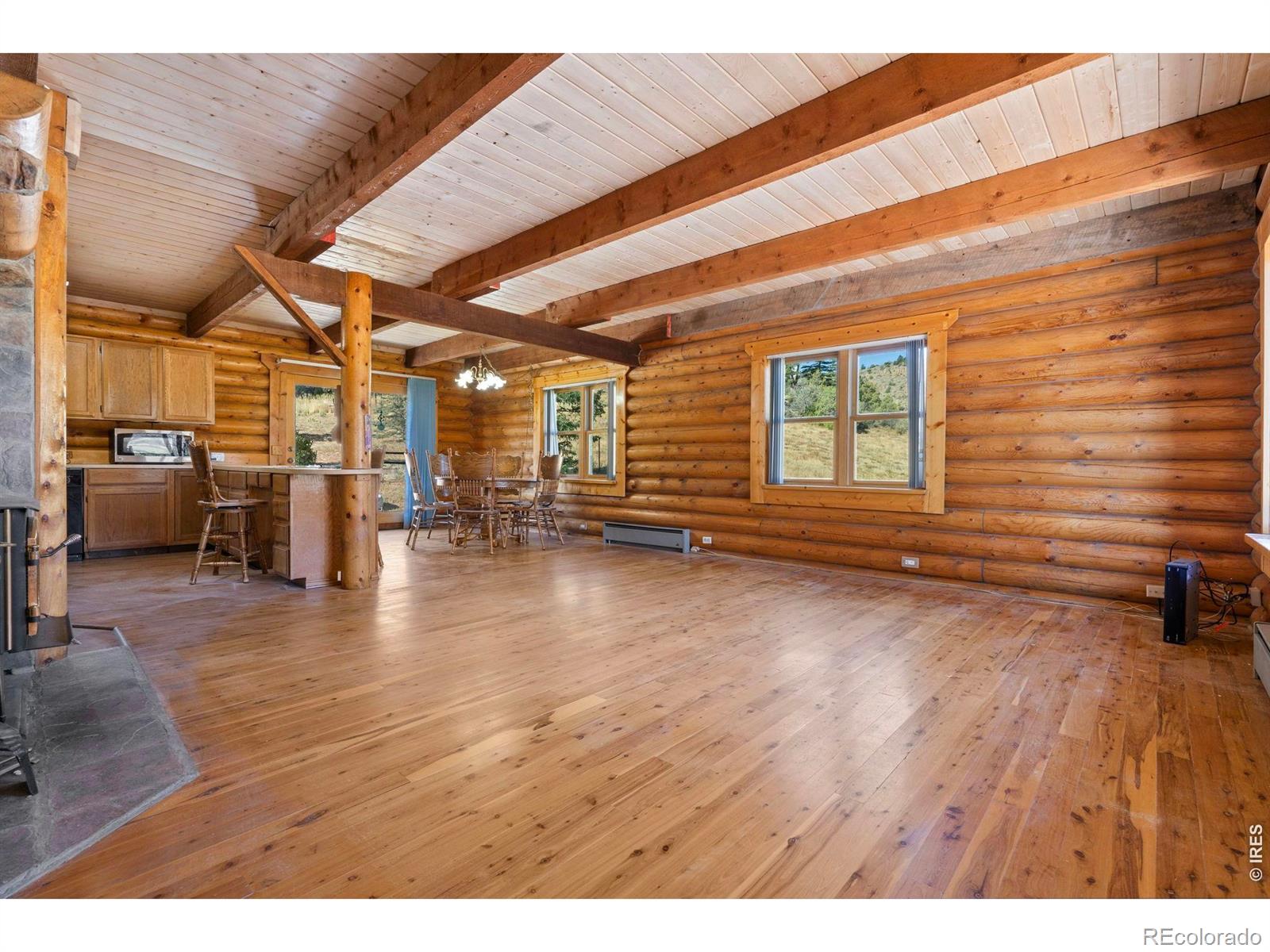 MLS Image #10 for 815 w county road 82e ,livermore, Colorado