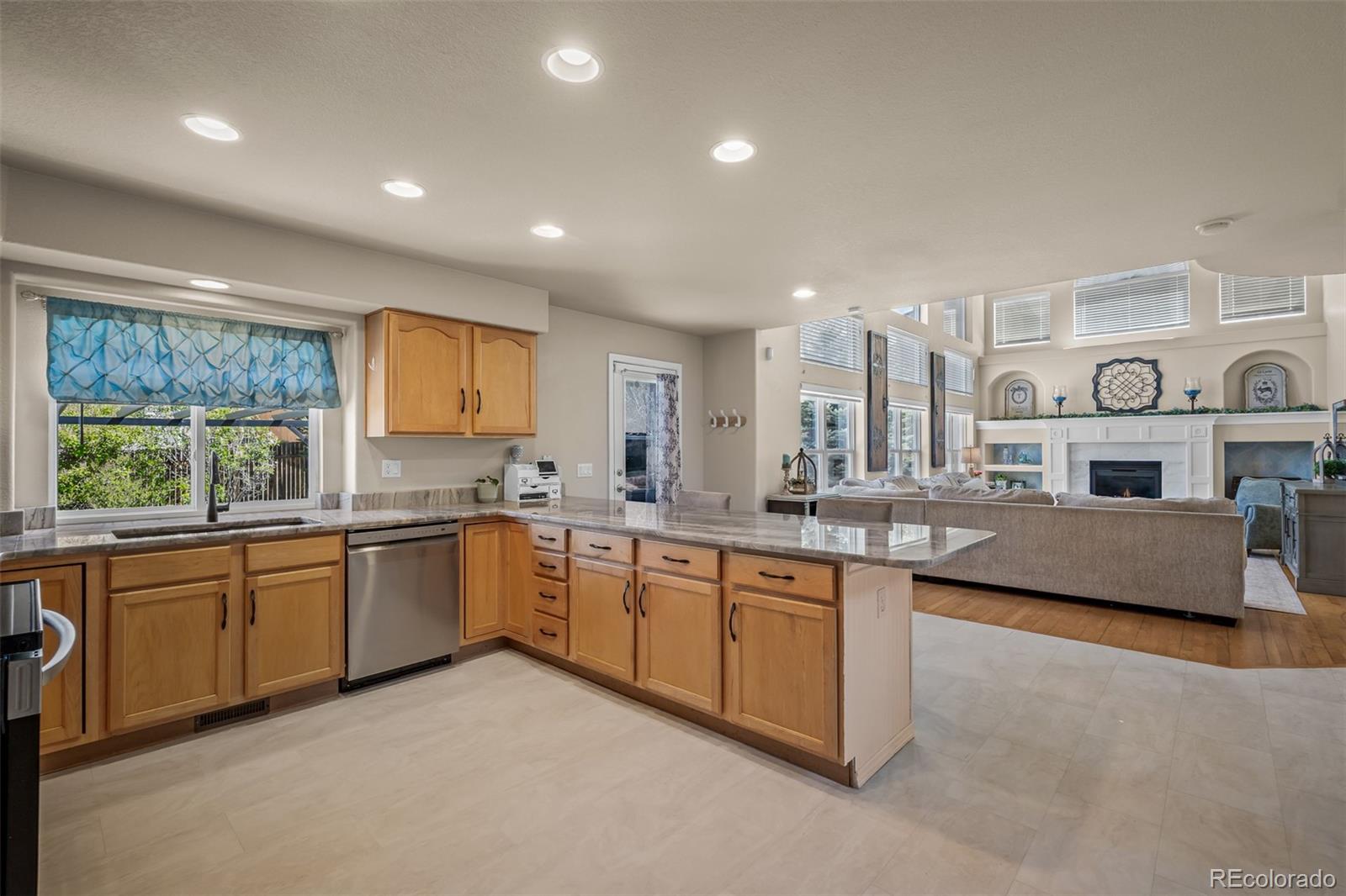 MLS Image #9 for 5521  calamity jane lane,colorado springs, Colorado