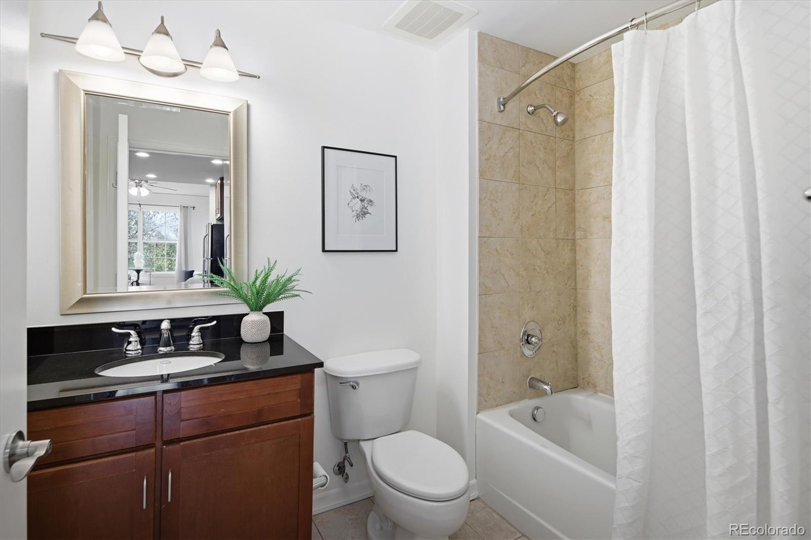 MLS Image #29 for 1975 n grant street 229,denver, Colorado