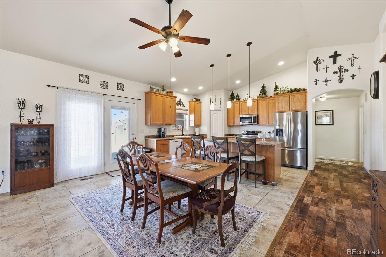 MLS Image #15 for 875  7th street,penrose, Colorado