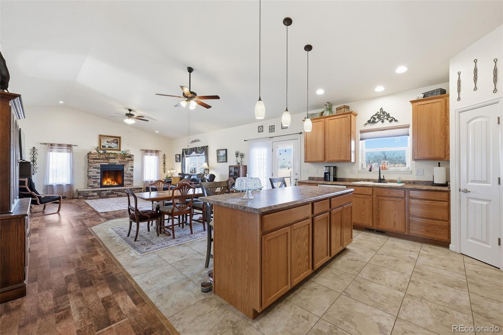 MLS Image #16 for 875  7th street,penrose, Colorado
