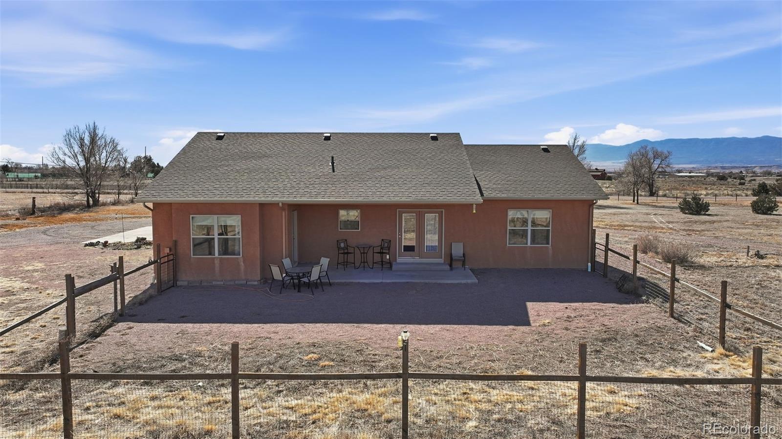 MLS Image #36 for 875  7th street,penrose, Colorado