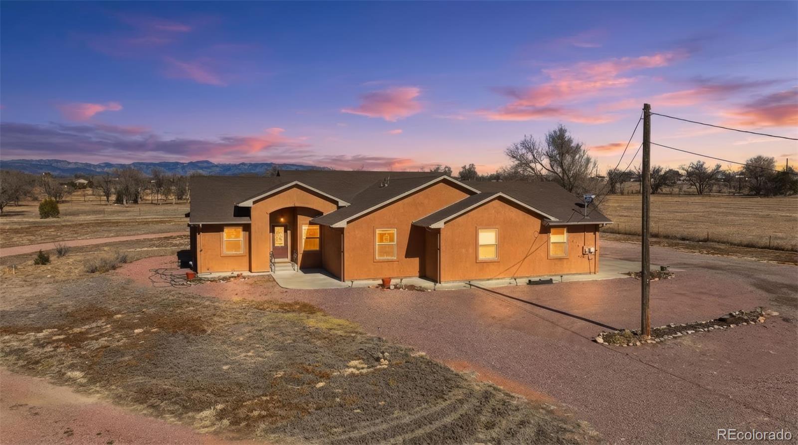 MLS Image #6 for 875  7th street,penrose, Colorado