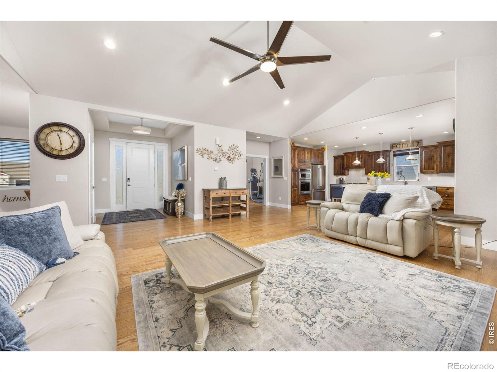 MLS Image #4 for 3804  golden eagle drive,dacono, Colorado
