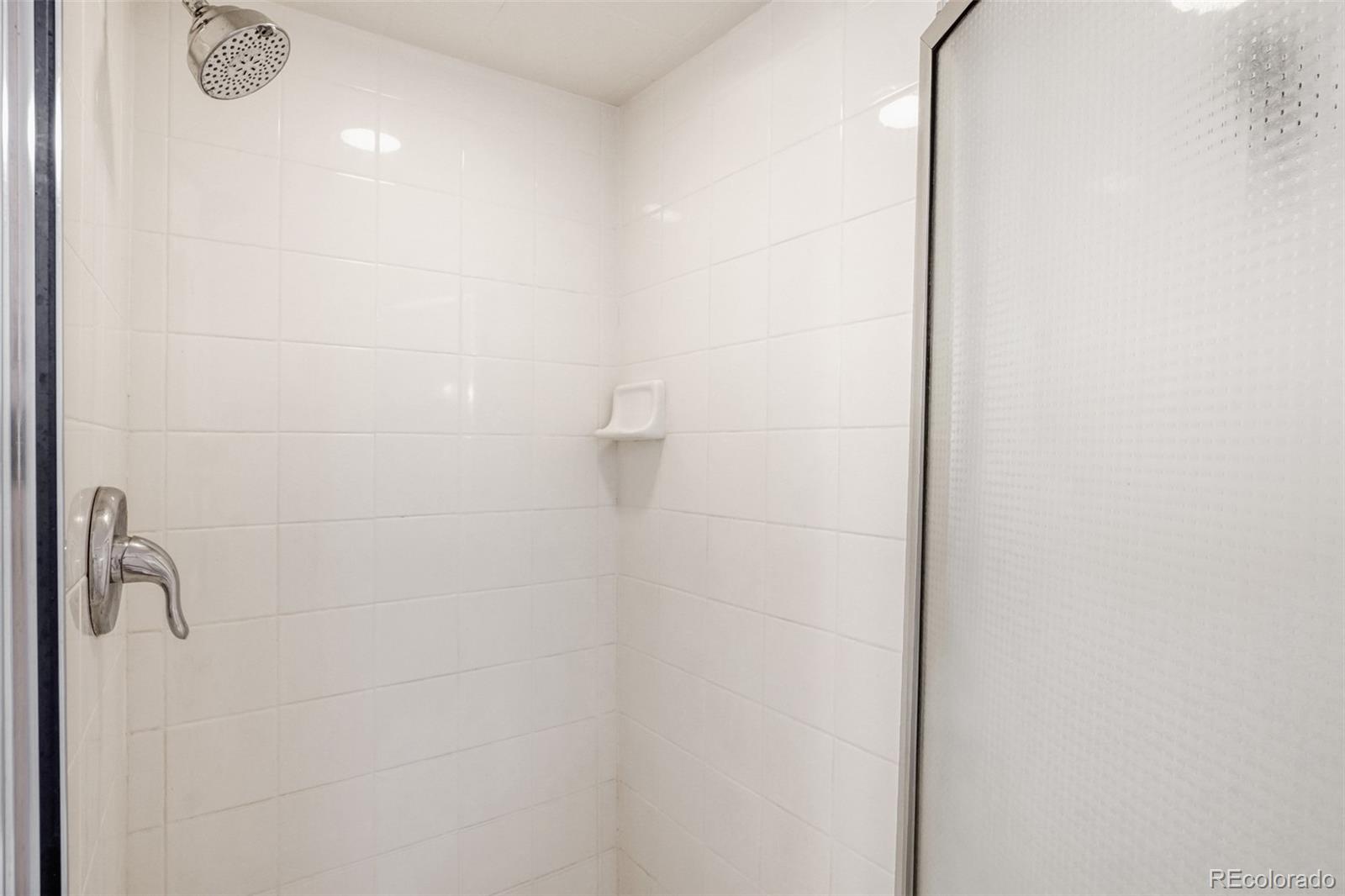 MLS Image #19 for 2136 s franklin street,denver, Colorado
