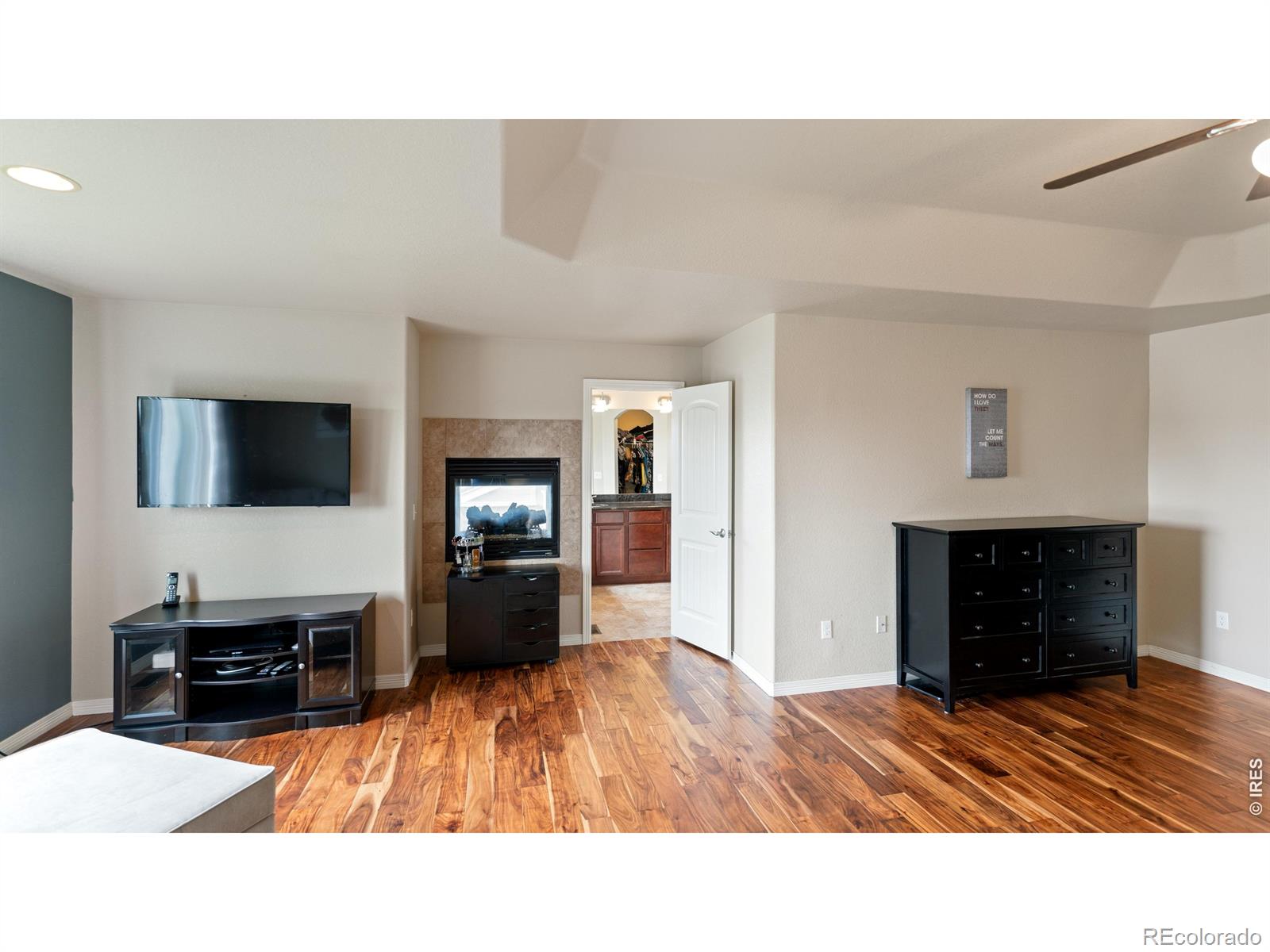 MLS Image #20 for 633  shoshone court,windsor, Colorado