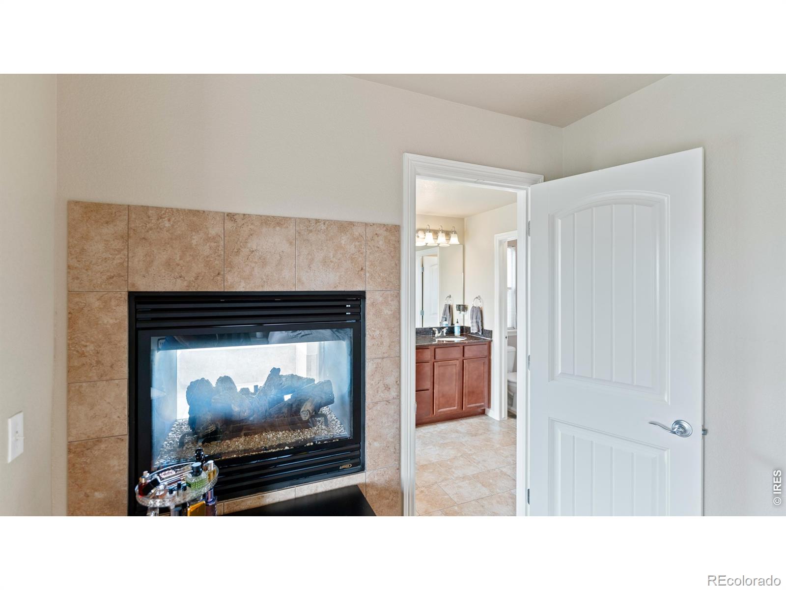 MLS Image #21 for 633  shoshone court,windsor, Colorado