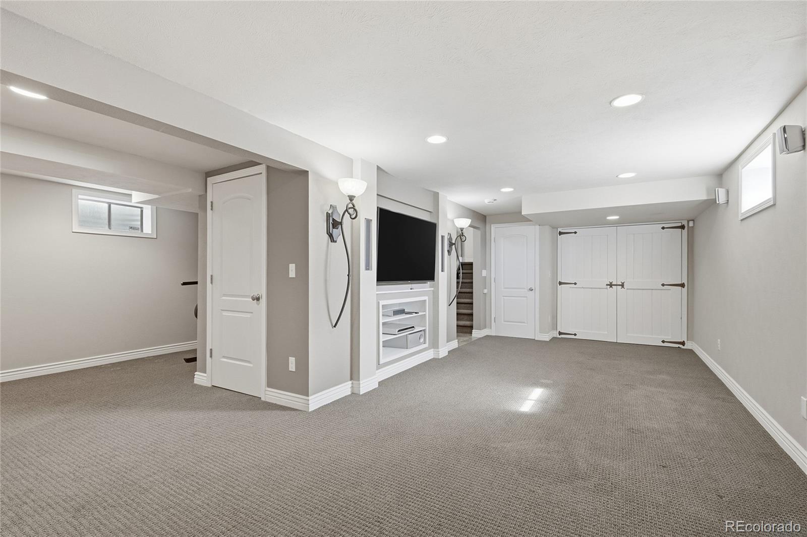 MLS Image #32 for 8180 w hoover place,littleton, Colorado