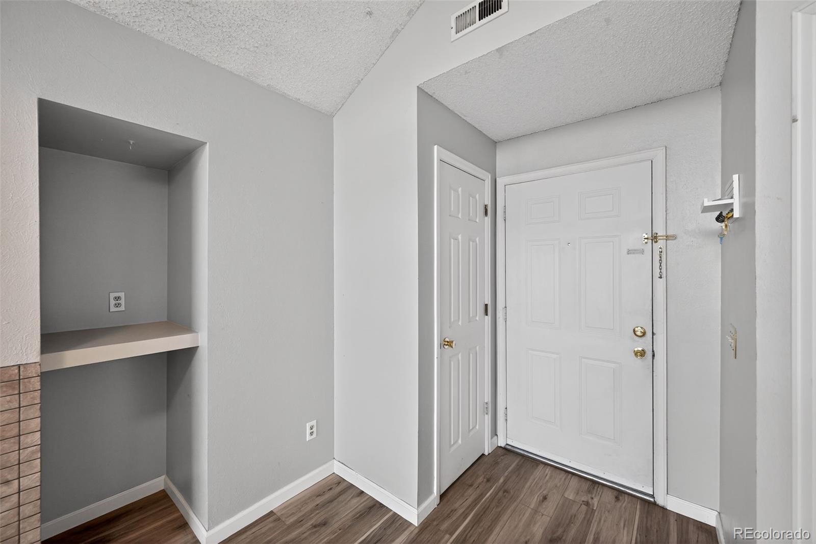 MLS Image #28 for 13762 e lehigh avenue h,aurora, Colorado