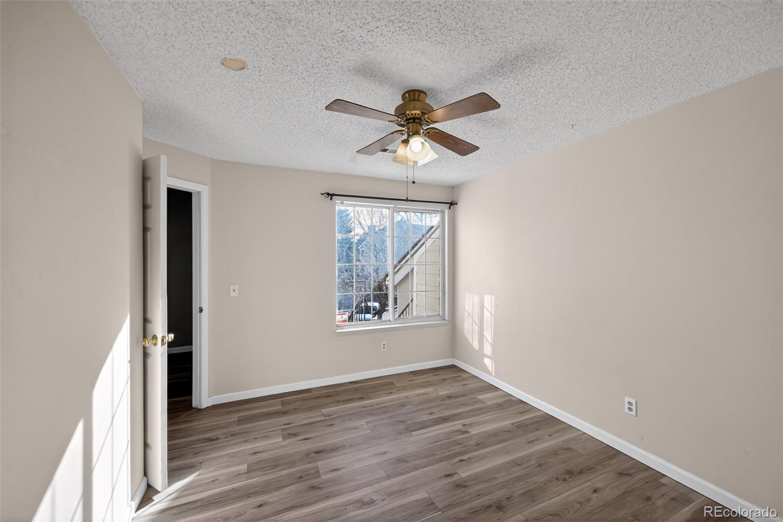 MLS Image #5 for 13762 e lehigh avenue h,aurora, Colorado