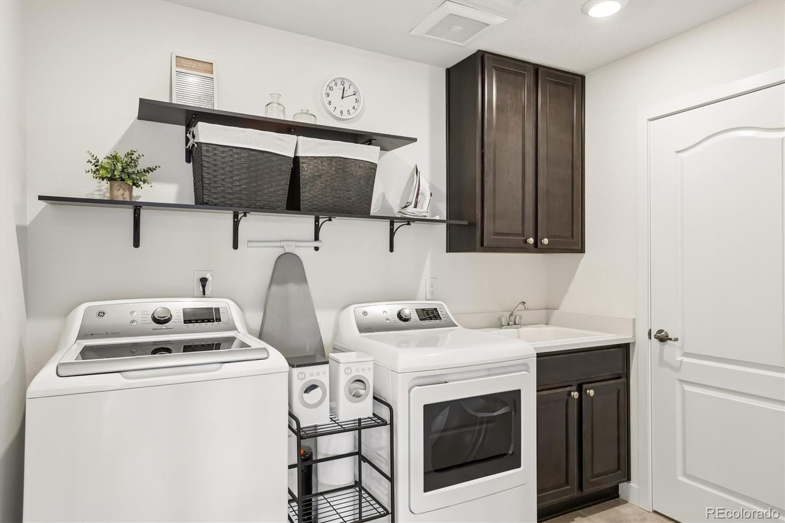MLS Image #23 for 27790 e links place,aurora, Colorado