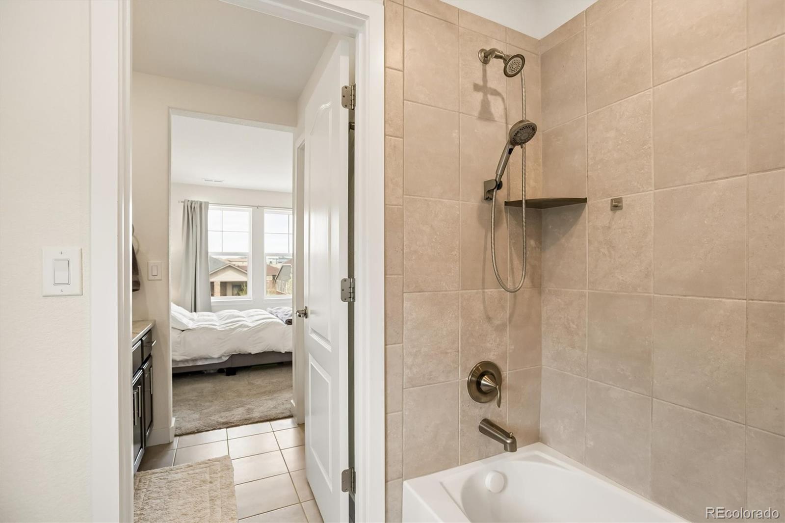 MLS Image #29 for 27790 e links place,aurora, Colorado