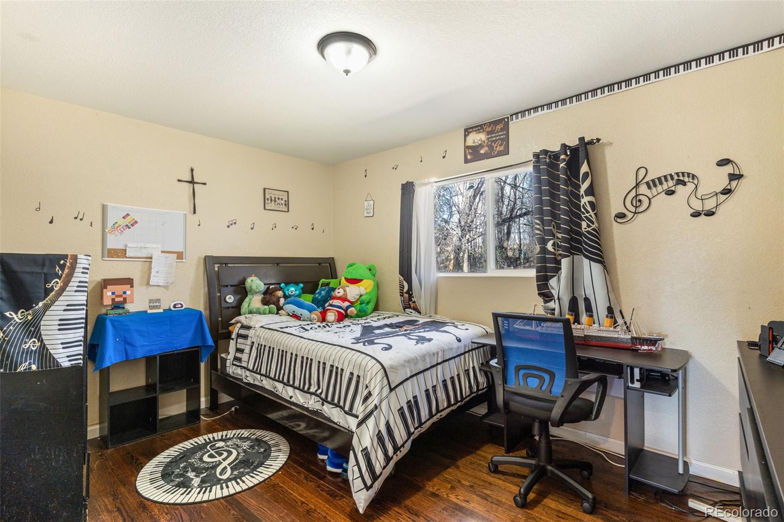 MLS Image #11 for 616  squire street,colorado springs, Colorado